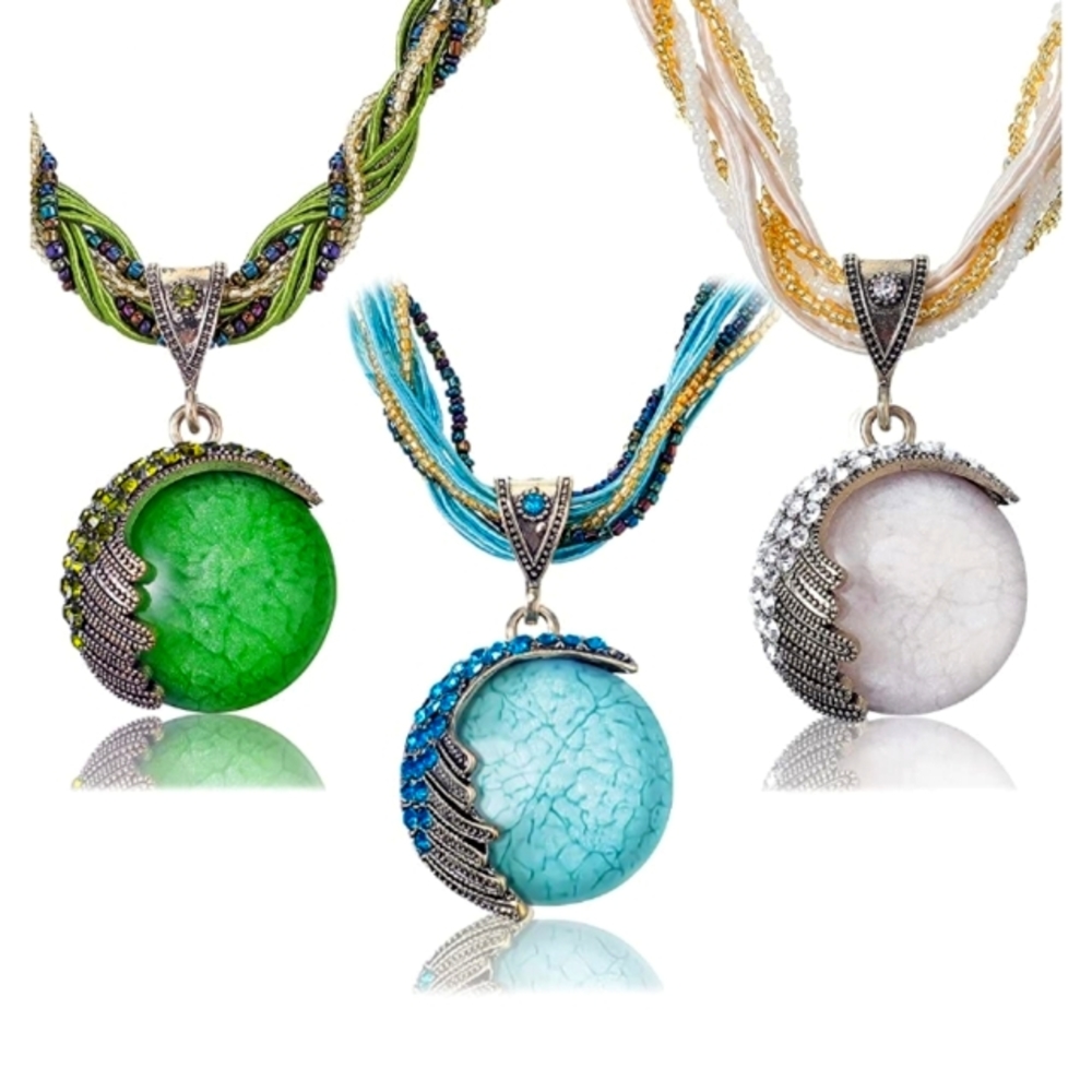 BEAUTIFUL BOHO CHIC STONE PENDANT NECKLACES BUNDLE OF 3 NWT